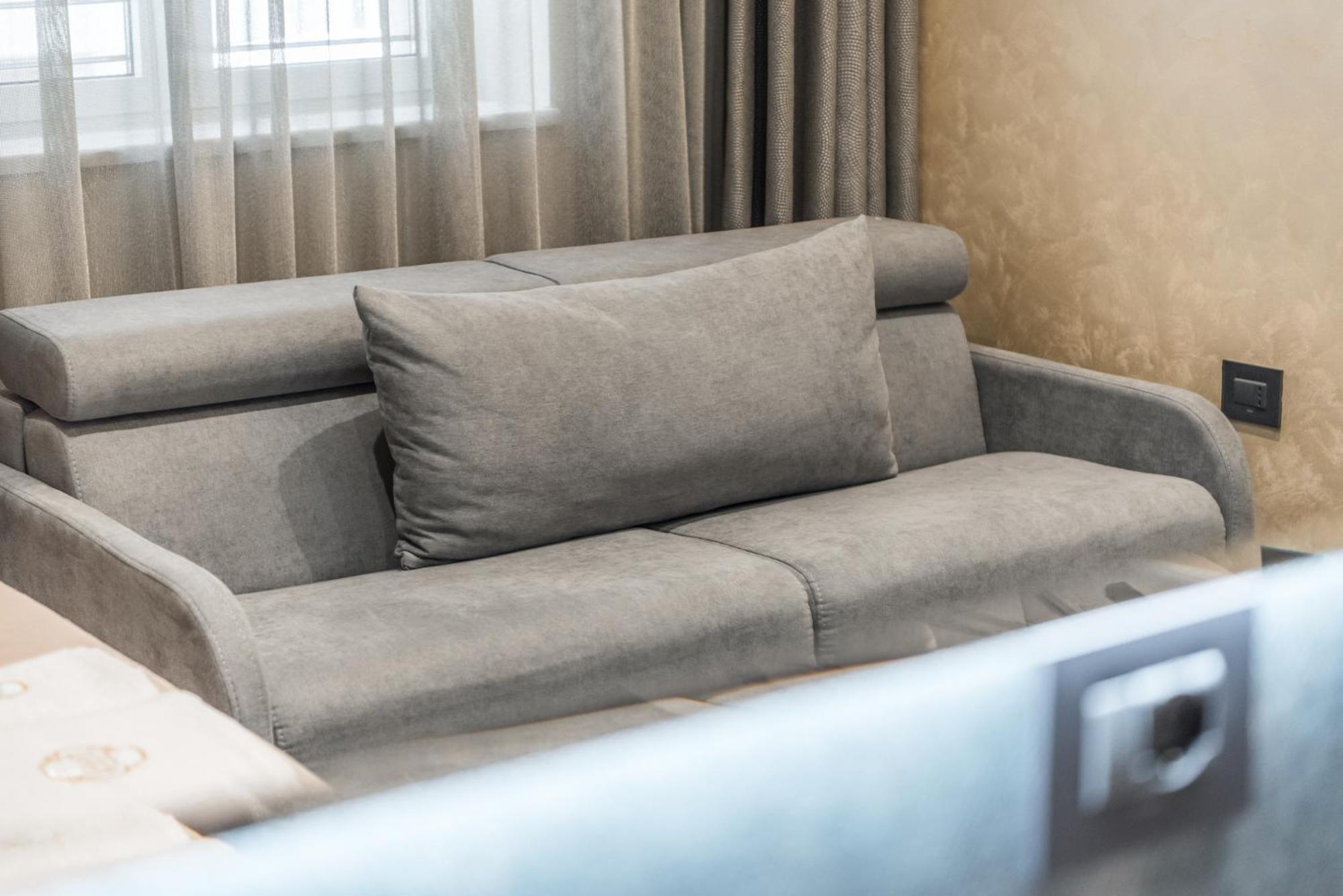 Piazza Luxury Apartments Тирана Экстерьер фото